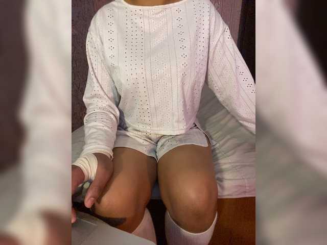Lollypopp505 live cam on BongaCams