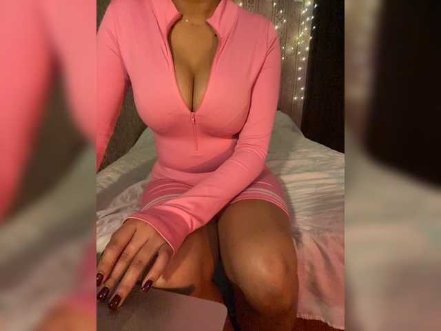Lollypopp505 live cam on BongaCams