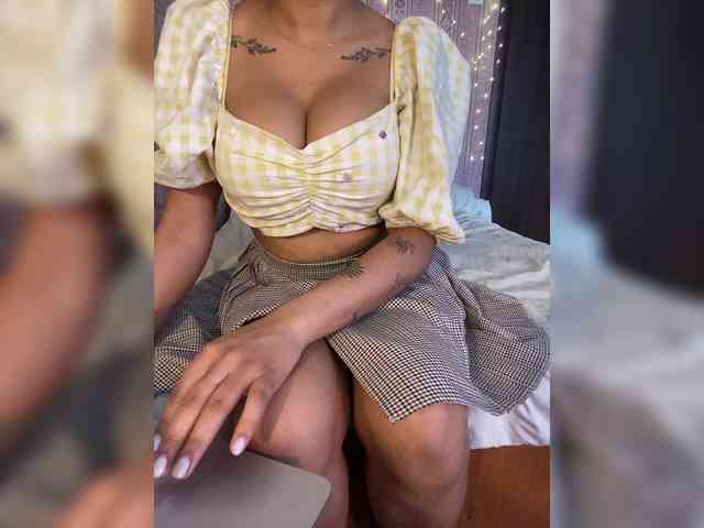 Lollypopp505 webcam