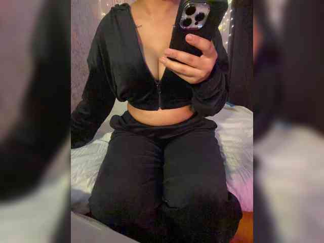 Lollypopp505 webcam
