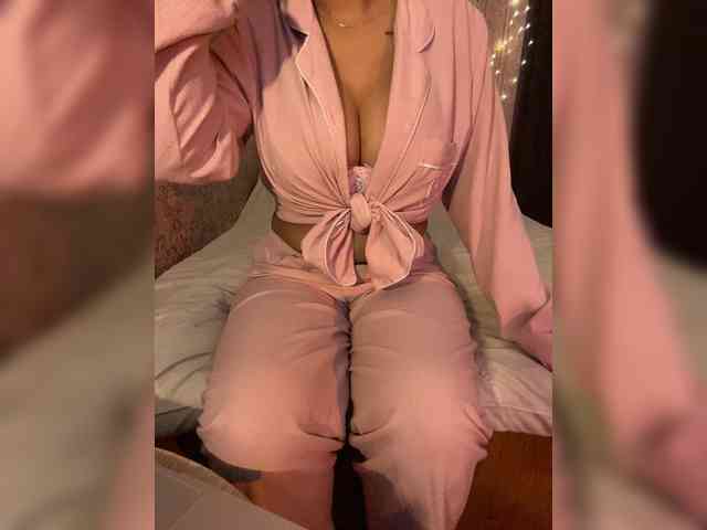 Lollypopp505 webcam