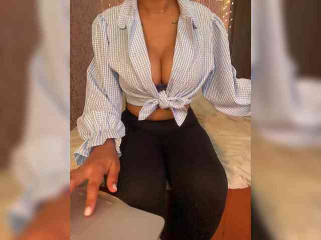 Lollypopp505 webcam