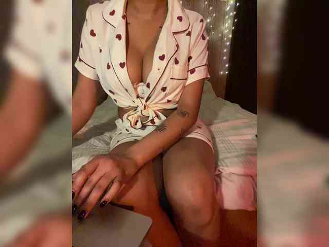 Lollypopp505 webcam