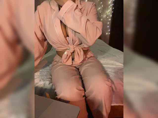 Lollypopp505 webcam