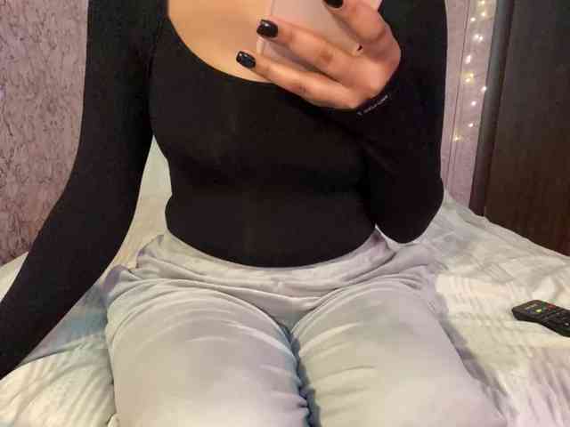 Lollypopp505 webcam