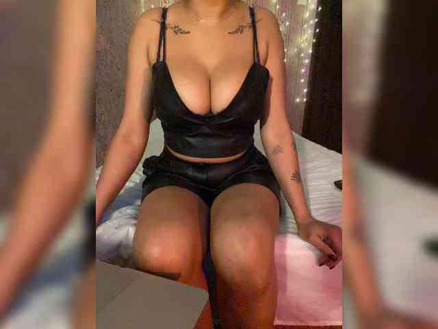 Lollypopp505 webcam