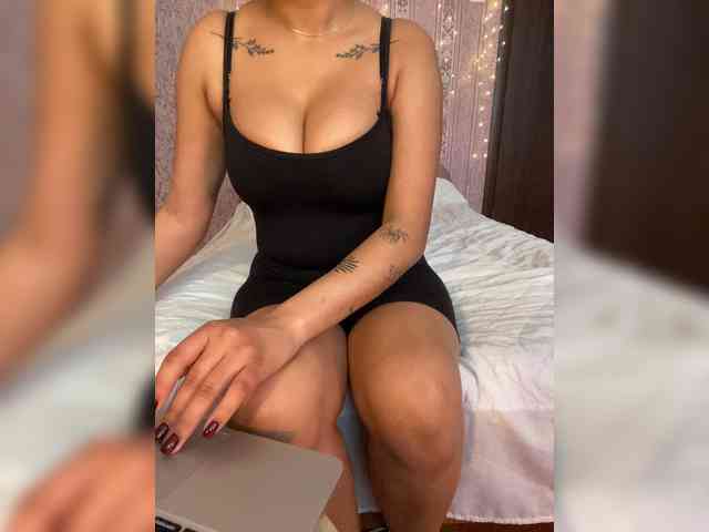 Lollypopp505 webcam