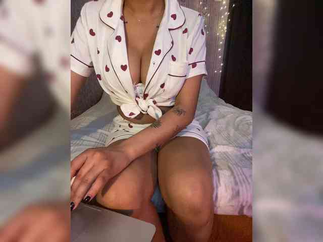 Lollypopp505 webcam