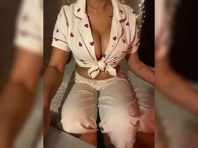 Lollypopp505 webcam