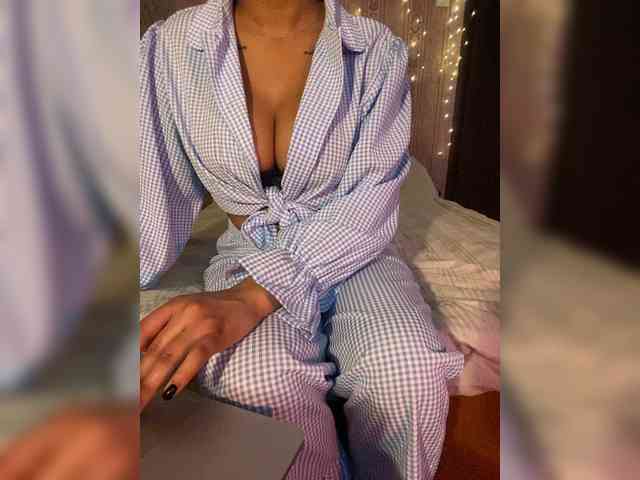 Lollypopp505 webcam