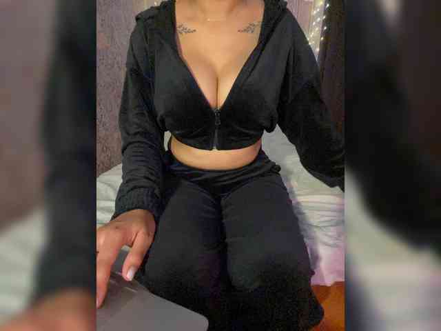 Lollypopp505 webcam