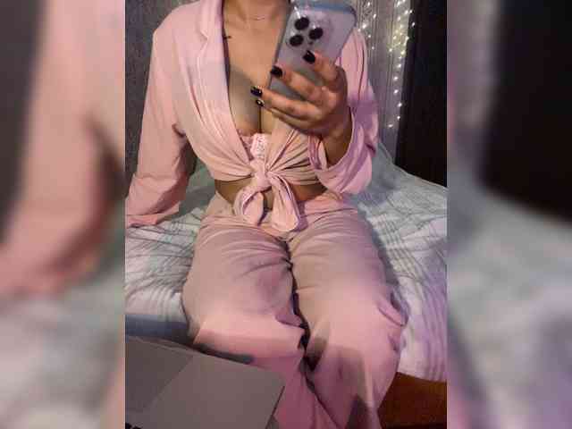 Lollypopp505 webcam