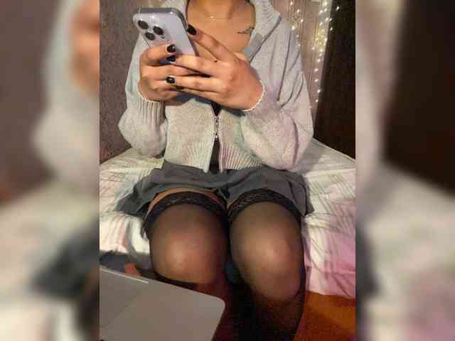 Lollypopp505 webcam