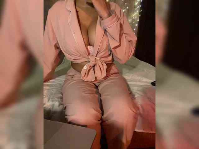 Lollypopp505 webcam
