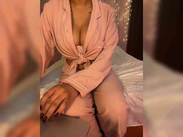Lollypopp505 webcam