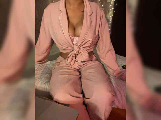 Lollypopp505 webcam