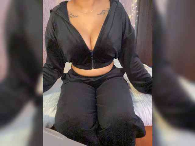 Lollypopp505 webcam