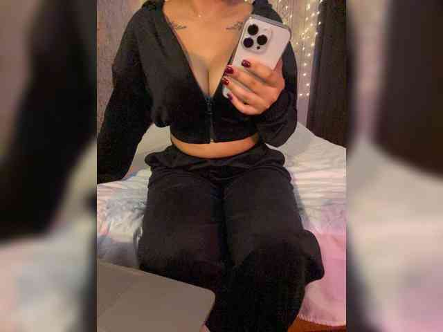 Lollypopp505 webcam