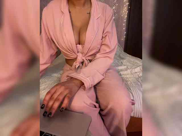 Lollypopp505 webcam