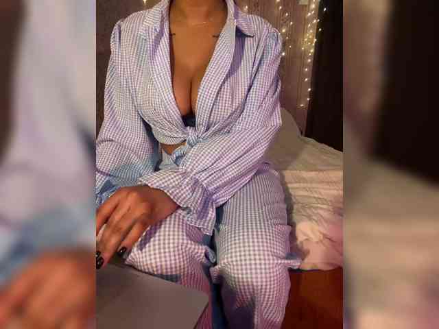 Lollypopp505 webcam
