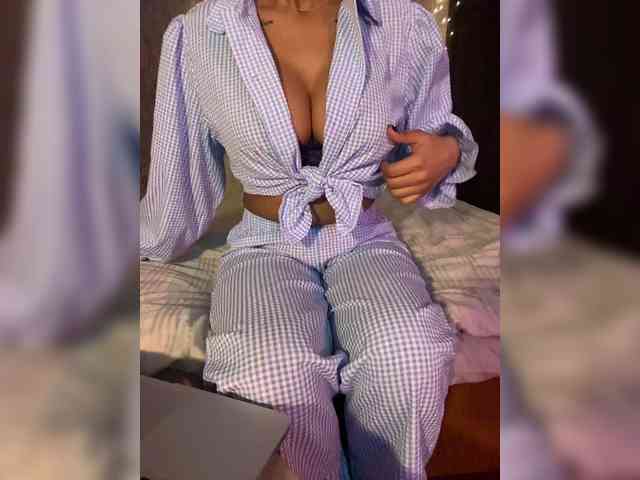 Lollypopp505 webcam
