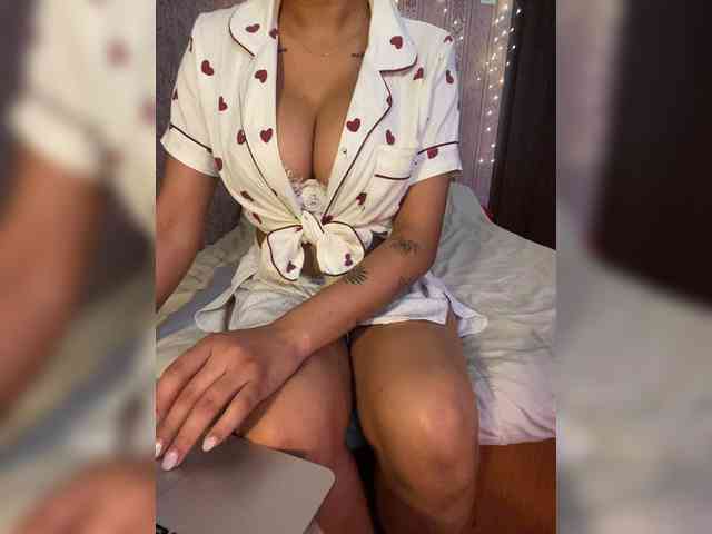 Lollypopp505 webcam