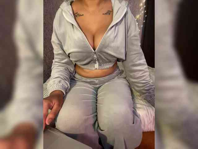 Lollypopp505 webcam