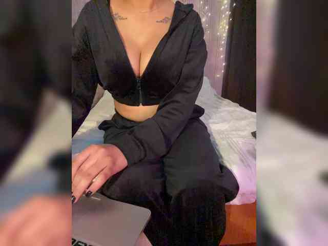 Lollypopp505 webcam