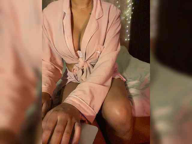Lollypopp505 webcam