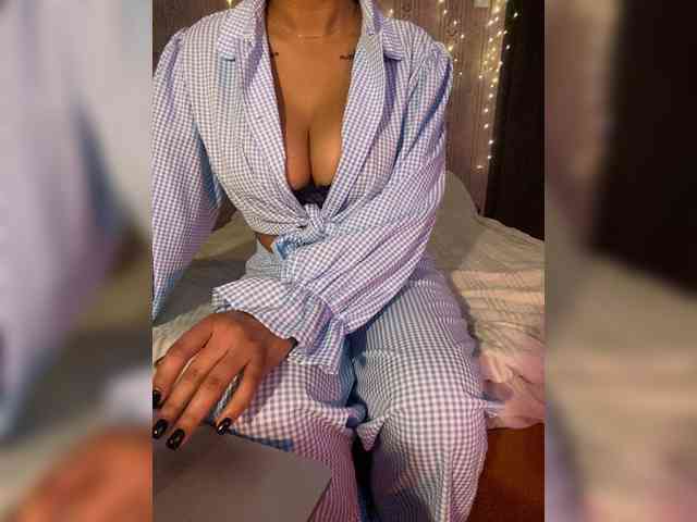 Lollypopp505 webcam