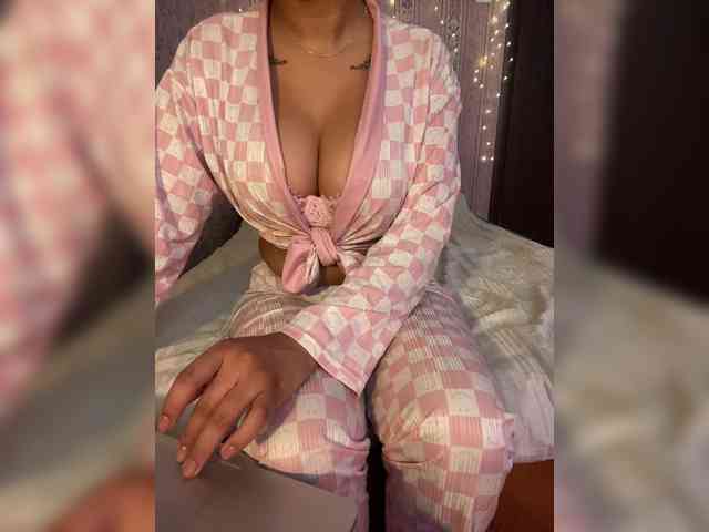 Lollypopp505 webcam