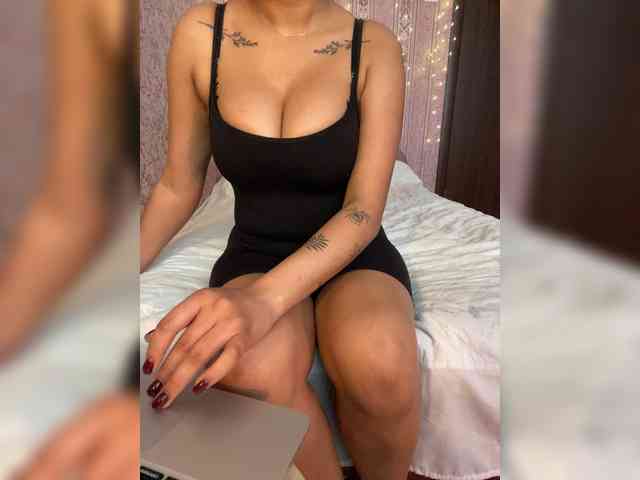 Lollypopp505 webcam