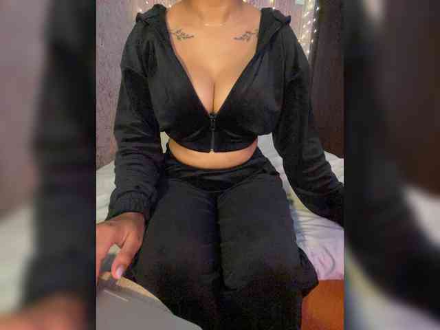 Lollypopp505 webcam