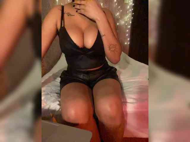 Lollypopp505 webcam