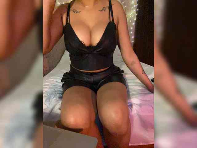Lollypopp505 webcam