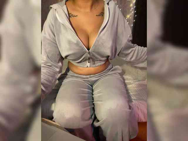Lollypopp505 webcam