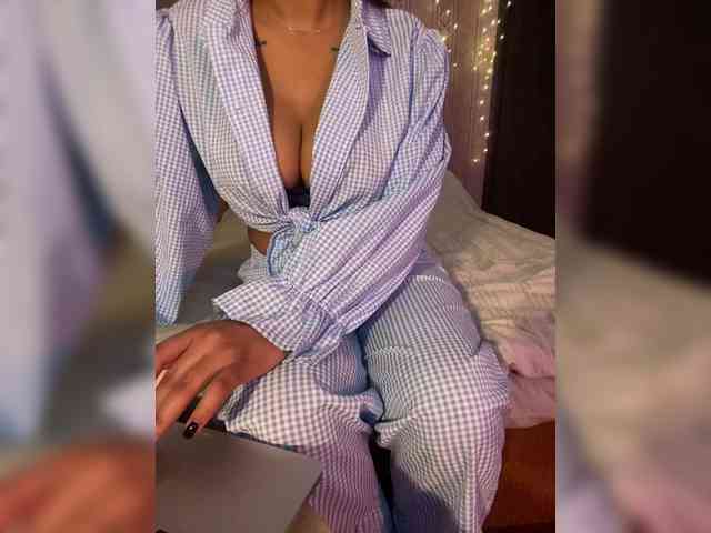 Lollypopp505 webcam