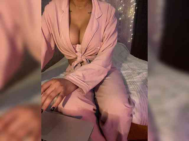 Lollypopp505 webcam