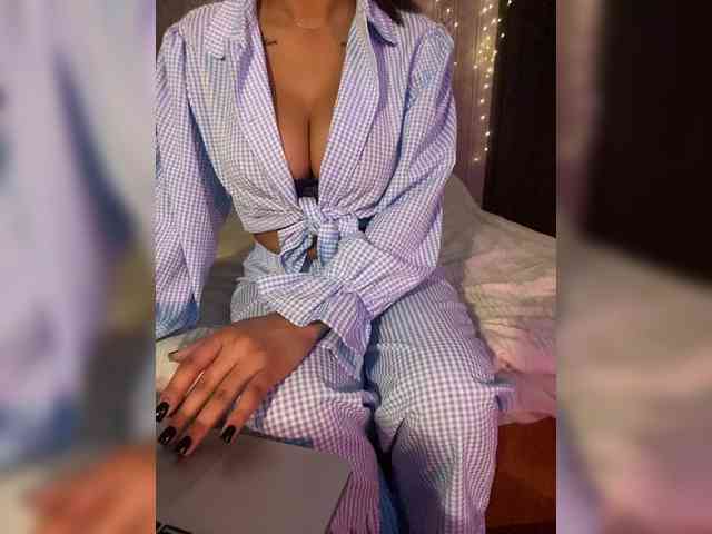 Lollypopp505 webcam