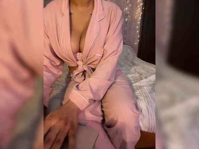 Lollypopp505 webcam