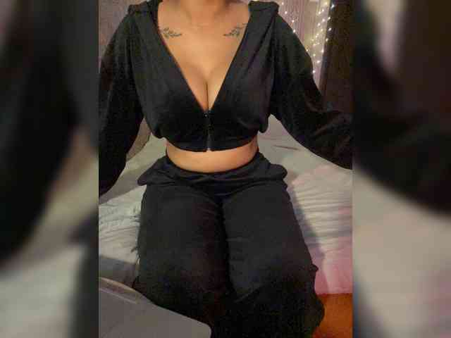 Lollypopp505 webcam