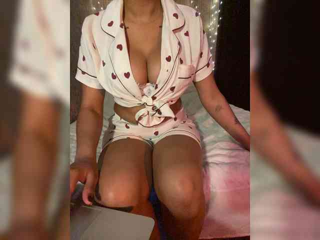 Lollypopp505 webcam