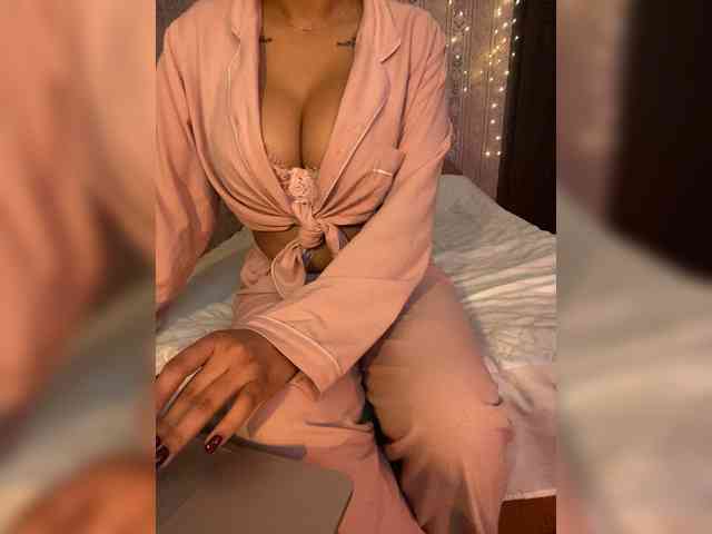 Lollypopp505 webcam