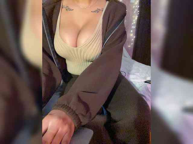 Lollypopp505 webcam