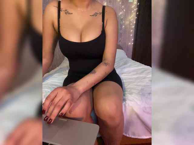 Lollypopp505 webcam