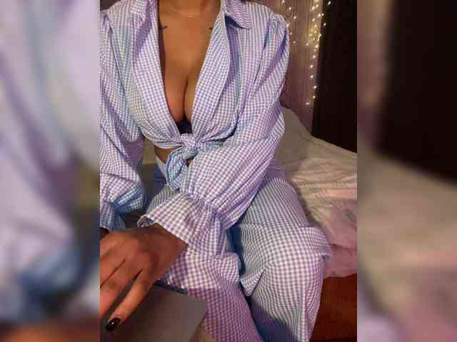 Lollypopp505 webcam