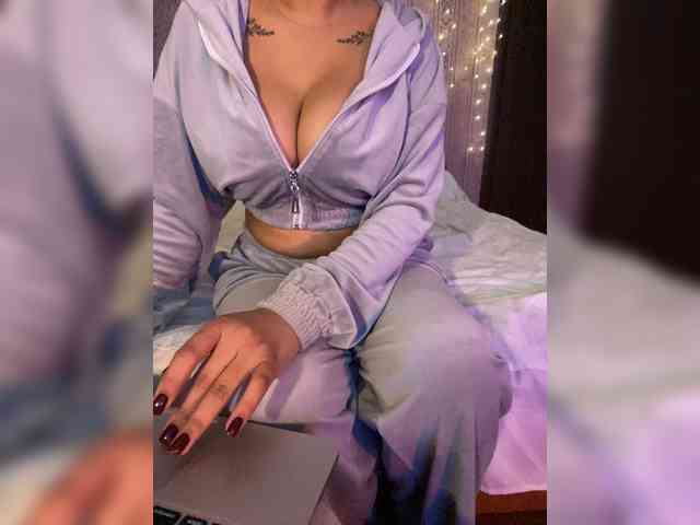 Lollypopp505 webcam