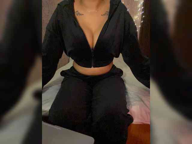 Lollypopp505 webcam