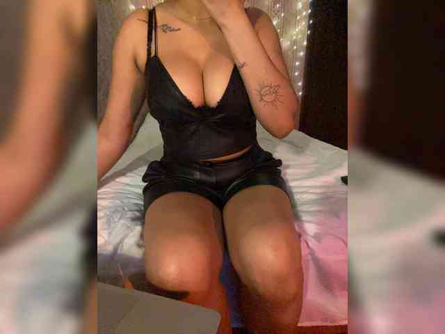 Lollypopp505 webcam