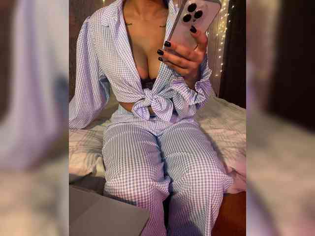 Lollypopp505 webcam